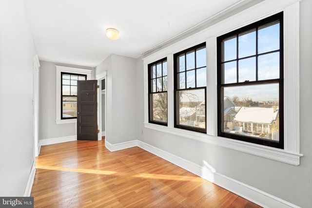 2522 PARK PL SE, Washington, DC 20020