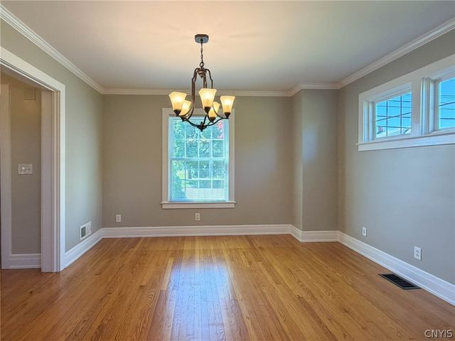 1400 Old Burrstone Road, Utica, NY 13502