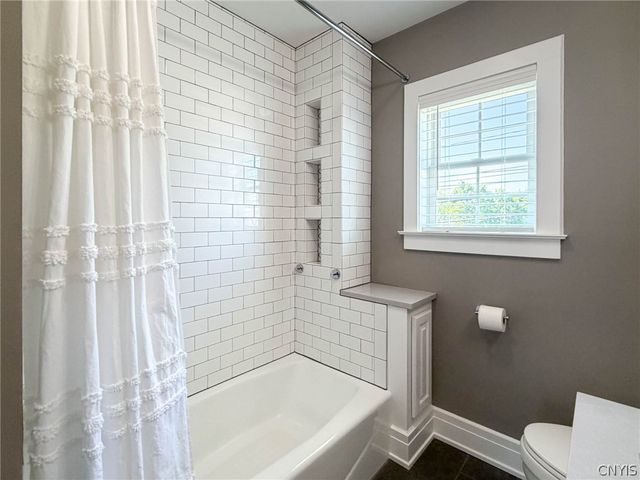 1400 Old Burrstone Road, Utica, NY 13502