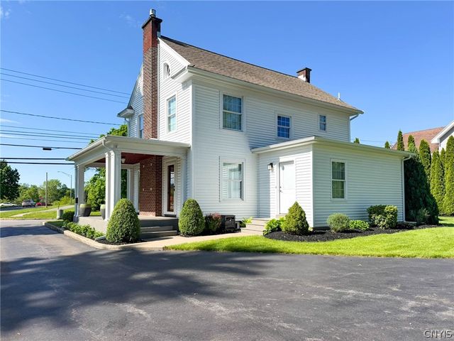 1400 Old Burrstone Road, Utica, NY 13502