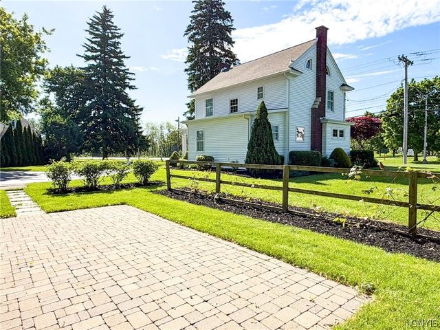 1400 Old Burrstone Road, Utica, NY 13502
