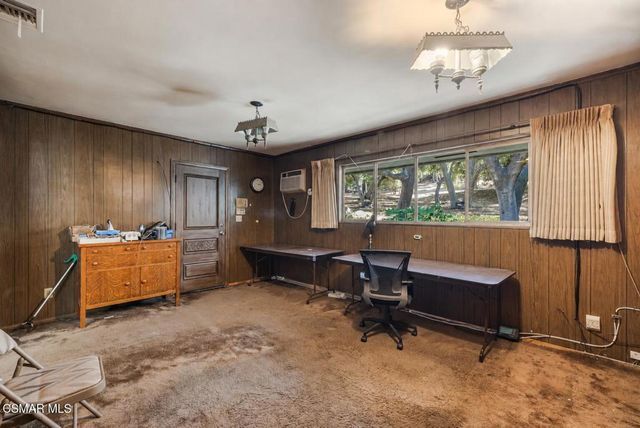 25820 Piuma Road, Calabasas, CA 91302