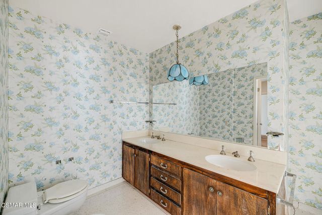 25820 Piuma Road, Calabasas, CA 91302