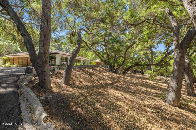 25820 Piuma Road, Calabasas, CA 91302