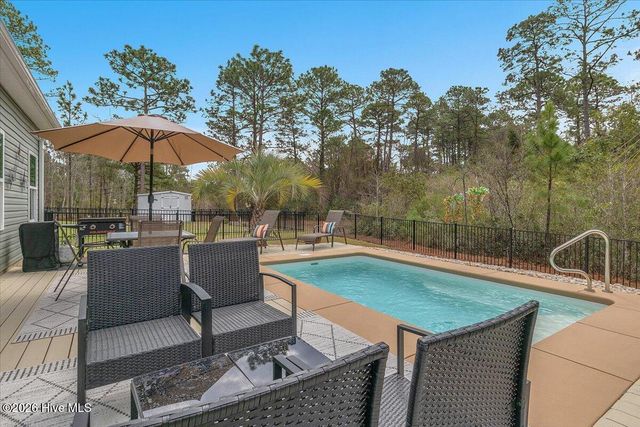 1632 E New Carraway Place SE, Bolivia, NC 28422