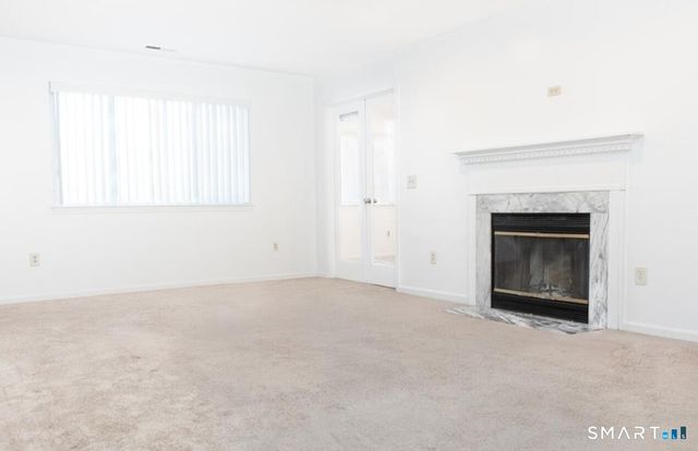 211 Windgate Circle B, Monroe, CT 06468