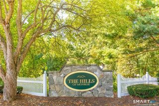 211 Windgate Circle B, Monroe, CT 06468