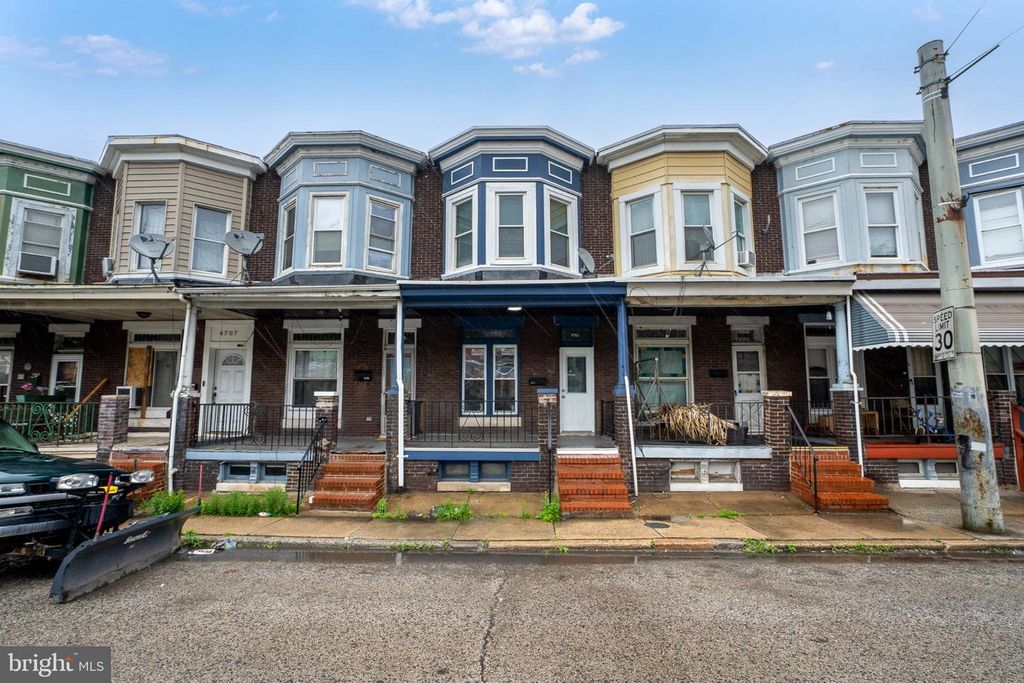 Image 1 of property listing at 4711 PENNINGTON AVE, Baltimore, MD 21226