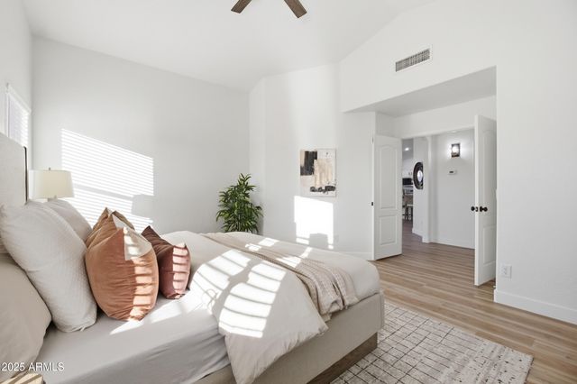 17012 S 27TH Place, Phoenix, AZ 85048