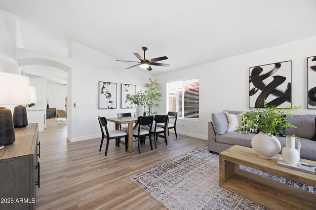 17012 S 27TH Place, Phoenix, AZ 85048