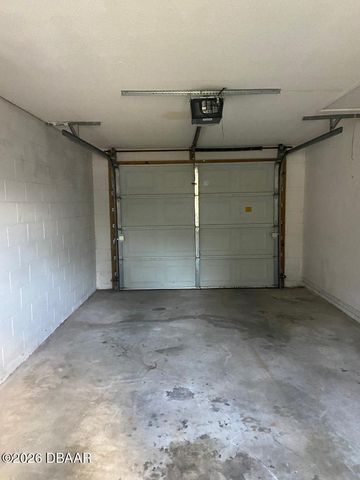 1502 Tuscaloosa Avenue, Holly Hill, FL 32117