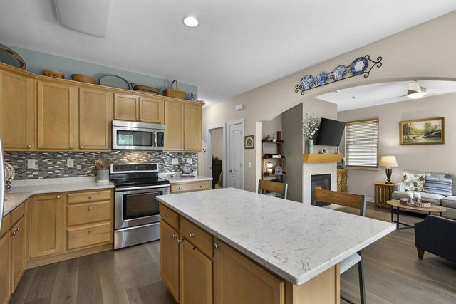 2612 Gallagher Drive, Fitchburg, WI 53711