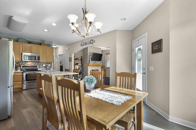 2612 Gallagher Drive, Fitchburg, WI 53711