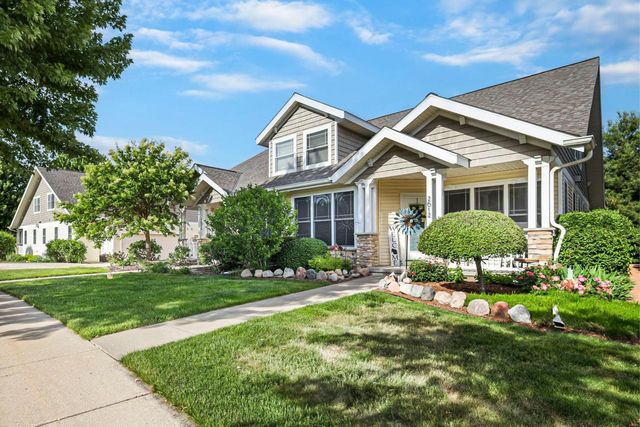 2612 Gallagher Drive, Fitchburg, WI 53711