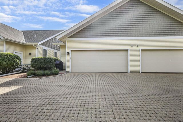 2612 Gallagher Drive, Fitchburg, WI 53711