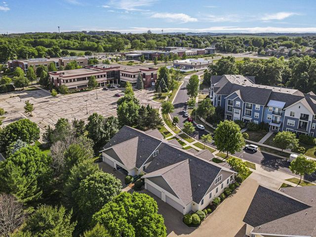 2612 Gallagher Drive, Fitchburg, WI 53711