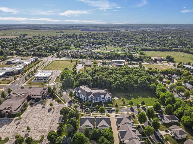 2612 Gallagher Drive, Fitchburg, WI 53711