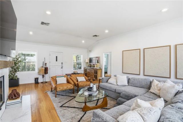 5636 Matilija, Valley Glen, CA 91401