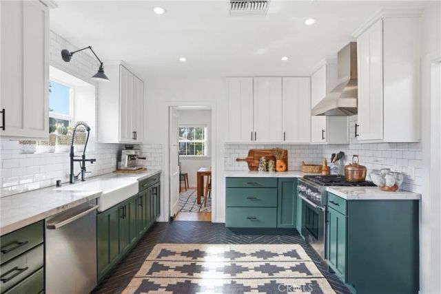 5636 Matilija, Valley Glen, CA 91401