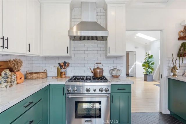 5636 Matilija, Valley Glen, CA 91401