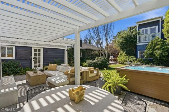 5636 Matilija, Valley Glen, CA 91401