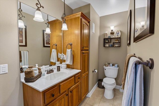 1053 Winged Foot Drive, Oregon, WI 53575