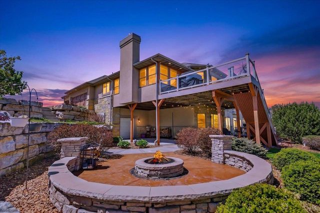 1053 Winged Foot Drive, Oregon, WI 53575