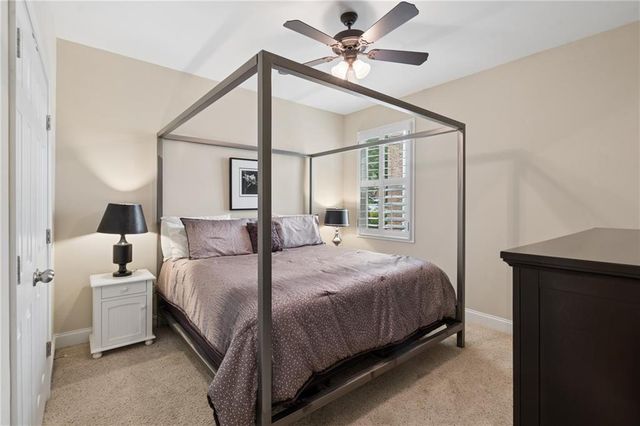 329 Northbrooke Lane, Woodstock, GA 30188