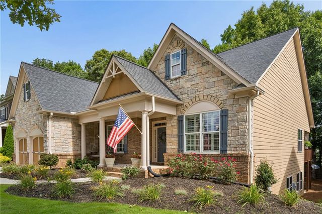 329 Northbrooke Lane, Woodstock, GA 30188