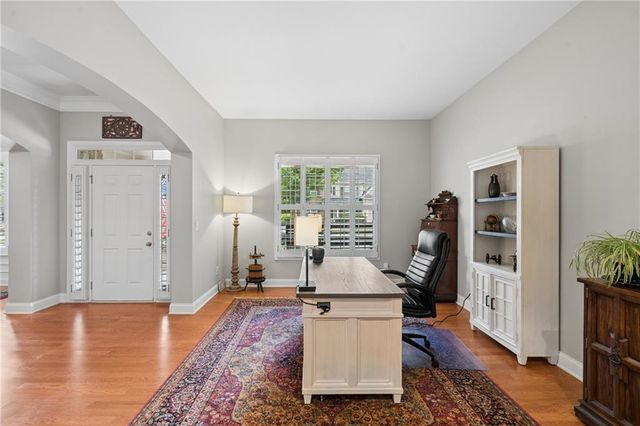 329 Northbrooke Lane, Woodstock, GA 30188