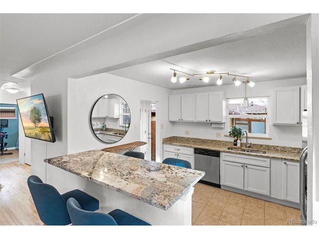 3690 Grape St, Denver, CO 80207