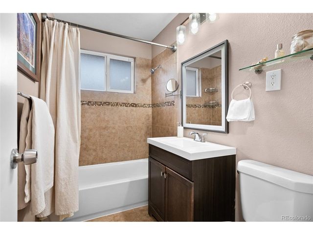 3690 Grape St, Denver, CO 80207