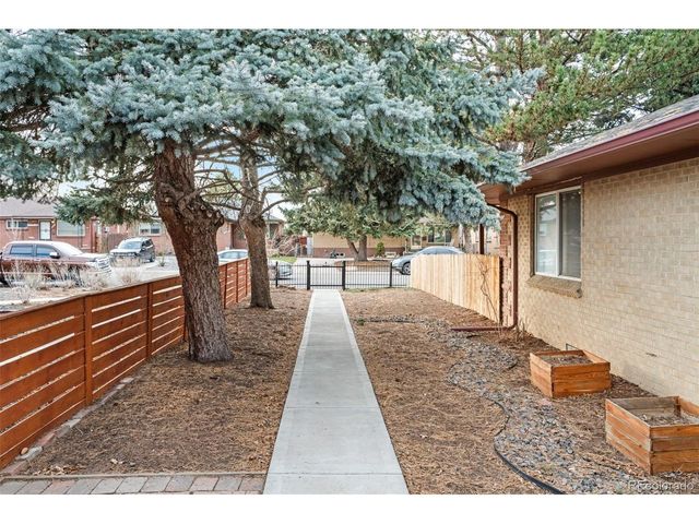 3690 Grape St, Denver, CO 80207