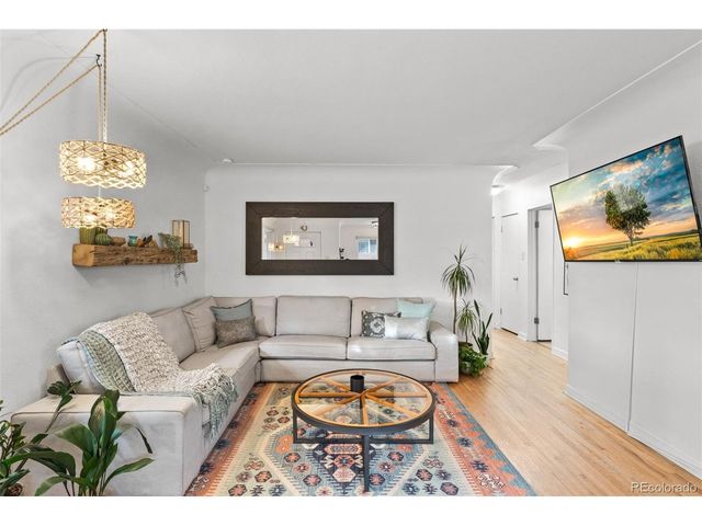 3690 Grape St, Denver, CO 80207