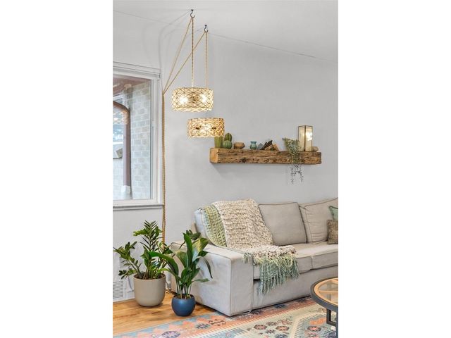 3690 Grape St, Denver, CO 80207