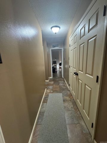 13 W Rockwood Drive, Conway, AR 72034