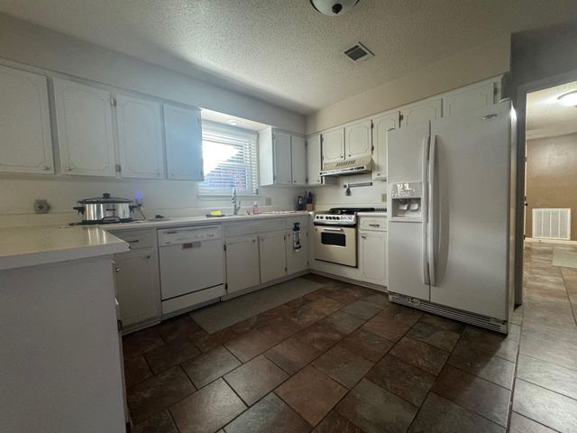 13 W Rockwood Drive, Conway, AR 72034