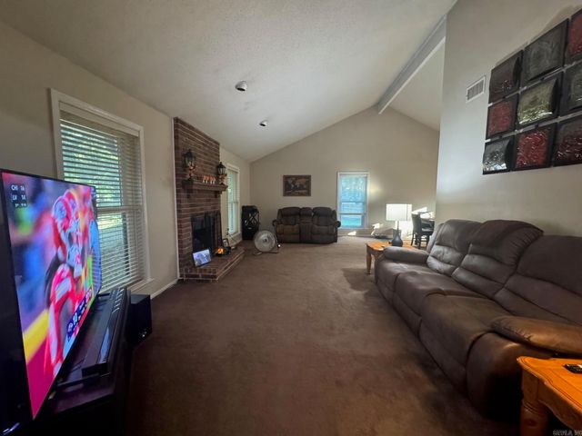 13 W Rockwood Drive, Conway, AR 72034