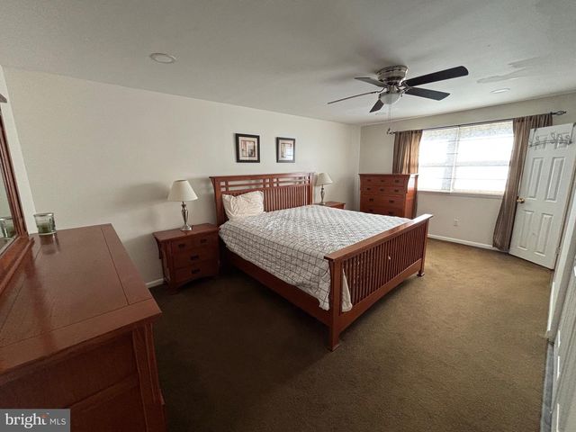 2830 WILLITS RD, Philadelphia, PA 19136