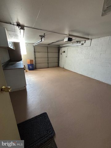 2830 WILLITS RD, Philadelphia, PA 19136