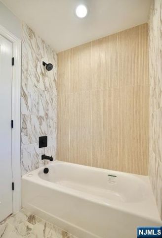 236-238 Keer Avenue, Newark, NJ 07112