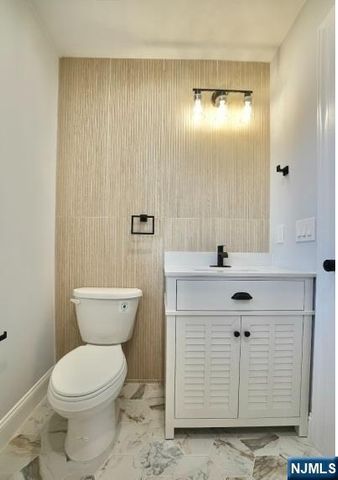 236-238 Keer Avenue, Newark, NJ 07112