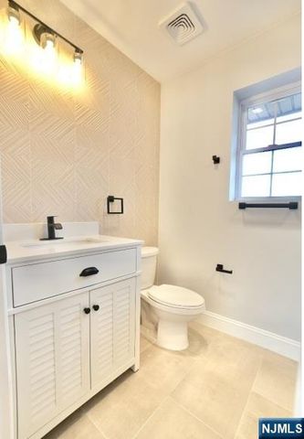 236-238 Keer Avenue, Newark, NJ 07112