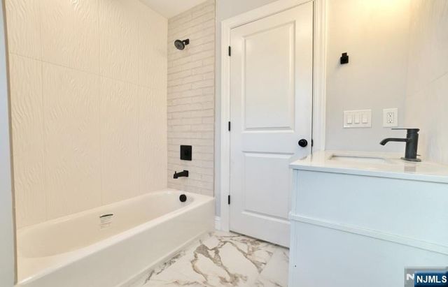 236-238 Keer Avenue, Newark, NJ 07112