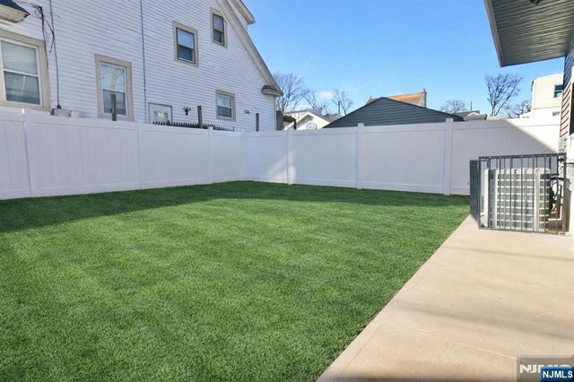 236-238 Keer Avenue, Newark, NJ 07112