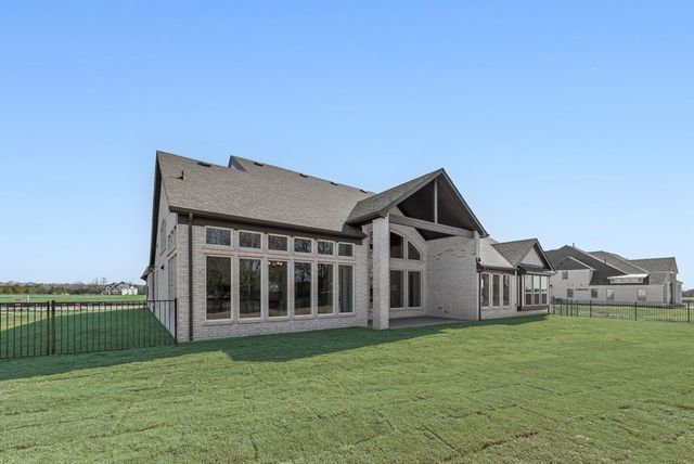 529 Fallen Timber Drive, Heath, TX 75126