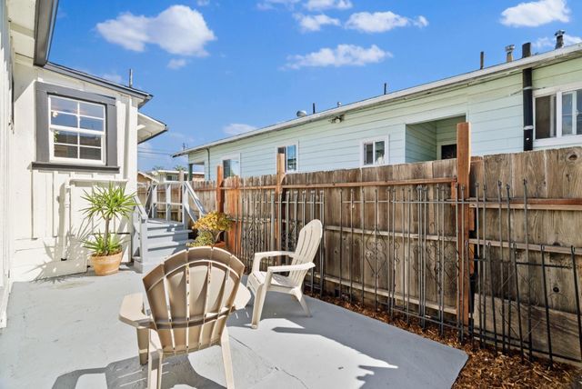 1902 88th Avenue, Oakland, CA 94621