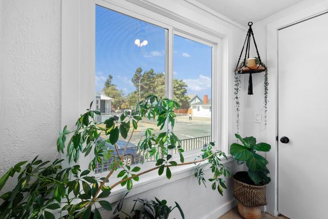 1902 88th Avenue, Oakland, CA 94621