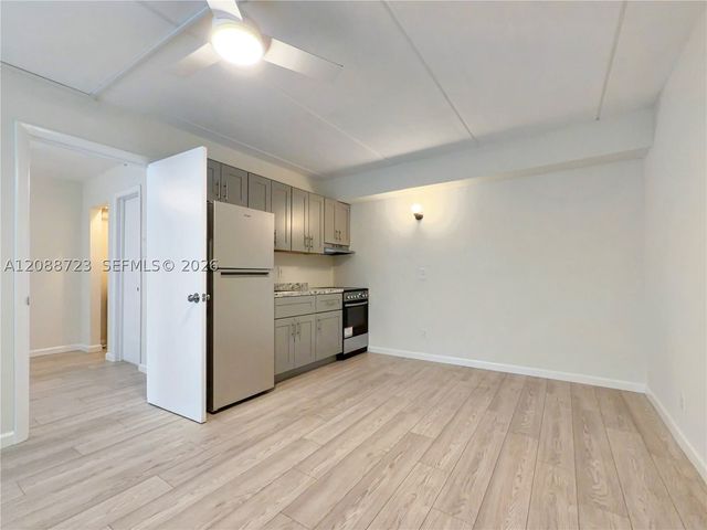 3211 SW 44th St 108, Dania Beach, FL 33312