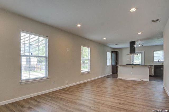 539 Lovera, San Antonio, TX 78212